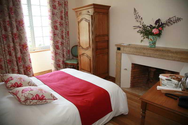 Domaine Saint-Roch Hotel Spa 萨勒祖伊特 外观 照片