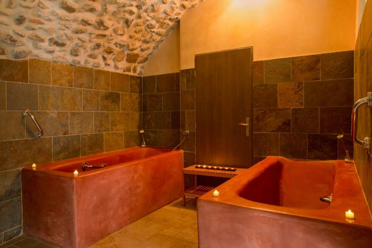 Domaine Saint-Roch Hotel Spa 萨勒祖伊特 外观 照片